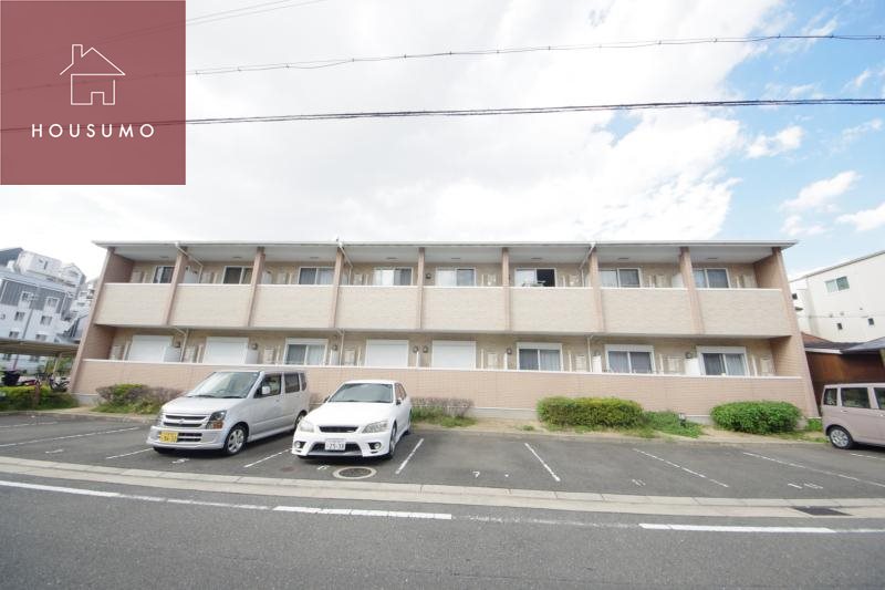 建物外観　落ち着いた雰囲気の外観です