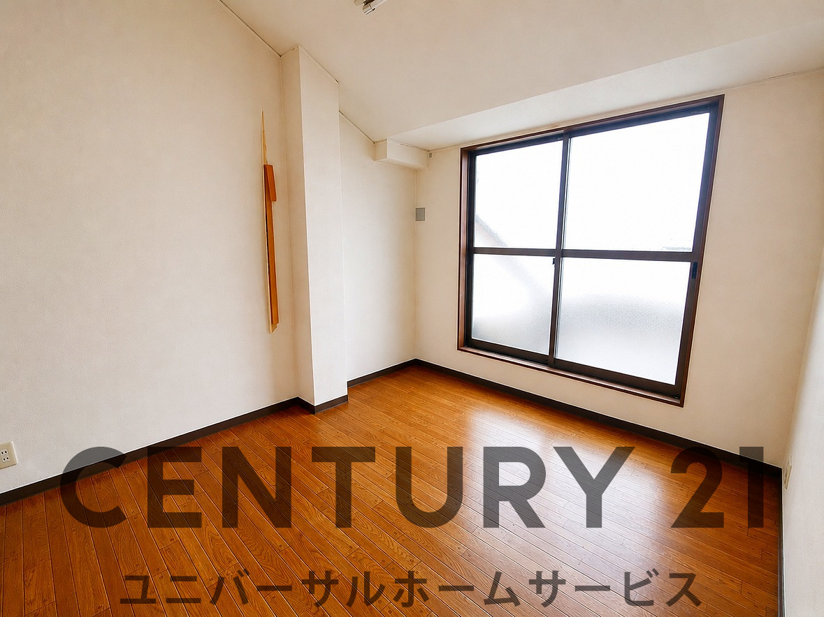 UHS BLDG.3~5階の内装写真