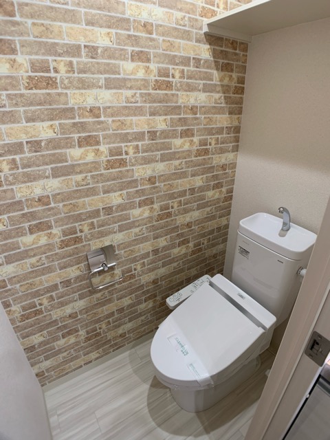 トイレ　ウォシュレット付きのトイレです♪