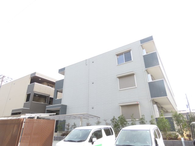 建物外観　最寄り駅徒歩5分の好立地★