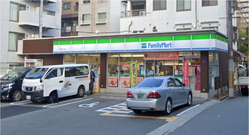 コンビニ　ファミリーマート 鷺洲五丁目店（コンビニ）まで229m