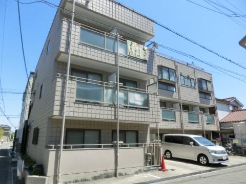 建物外観　外観写真（昼）