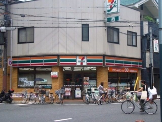 コンビニ　セブンイレブン尼崎立花駅前店（コンビニ）まで505m