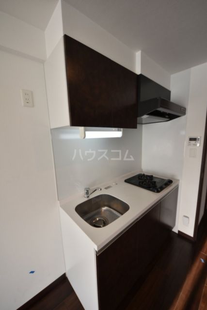 ＪＲ東海道本線 新大阪駅 徒歩5分 13階建 築11年のキッチン写真