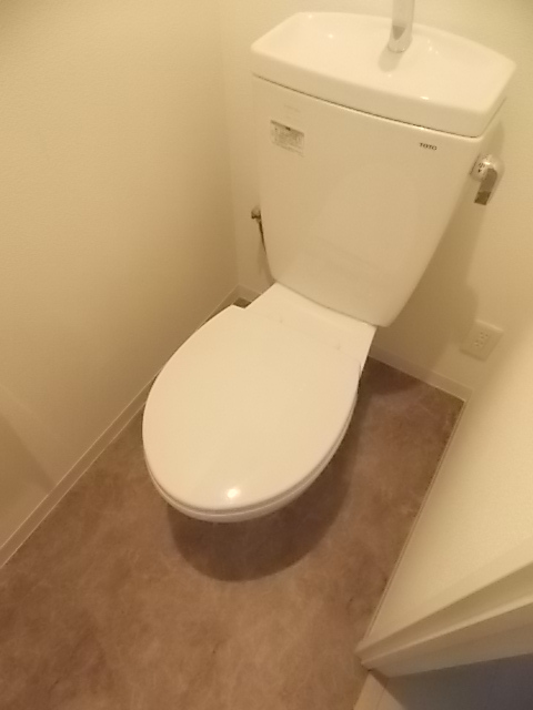 トイレ　コンパクトで使いやすいトイレです