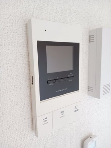 セキュリティ　モニター付きインターホンです