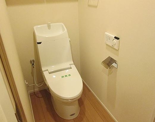 トイレ　参考写真