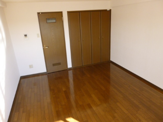 収納　別室参照