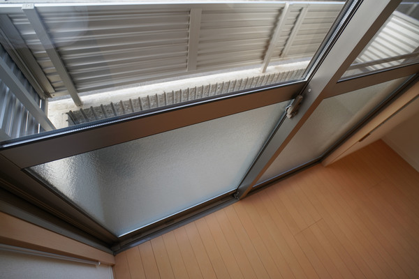 庭　同じ建物の別なお部屋
