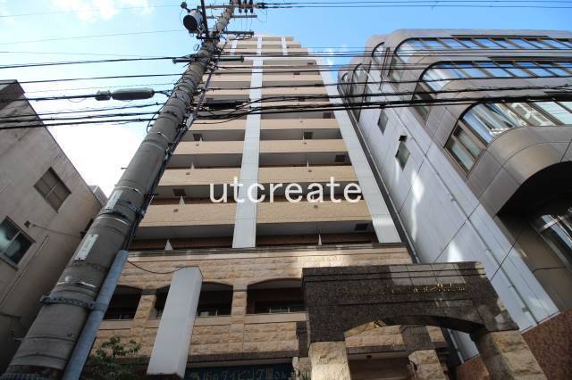 建物外観　地下鉄御堂筋線心斎橋駅徒歩４分