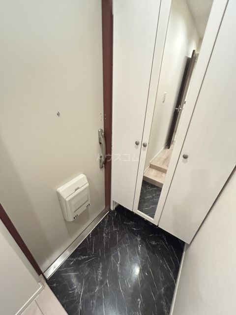 サンハイツ日吉の玄関写真