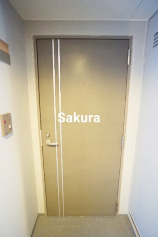 玄関　ゆったりとした玄関スペースです♪
