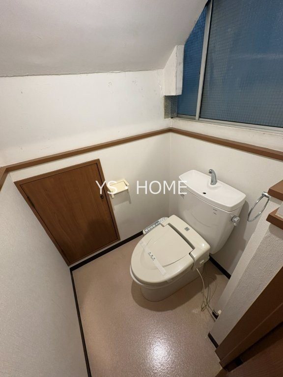 丸福ビルのトイレ写真
