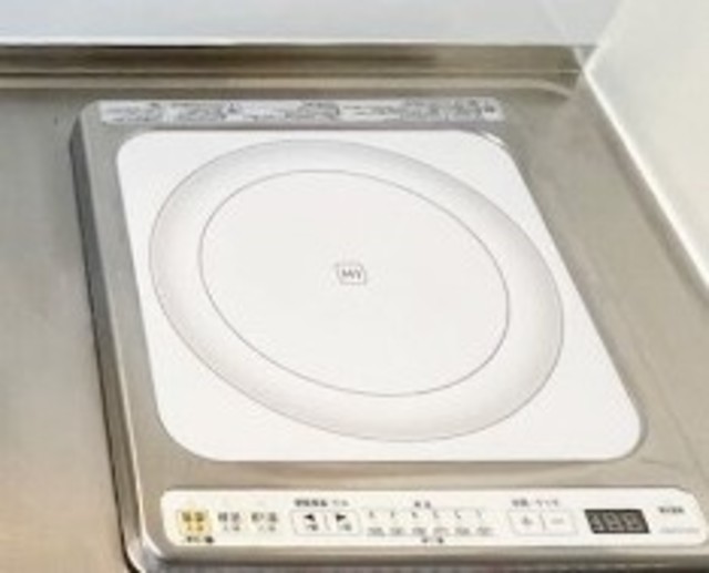 キッチン　コンロ設置済み