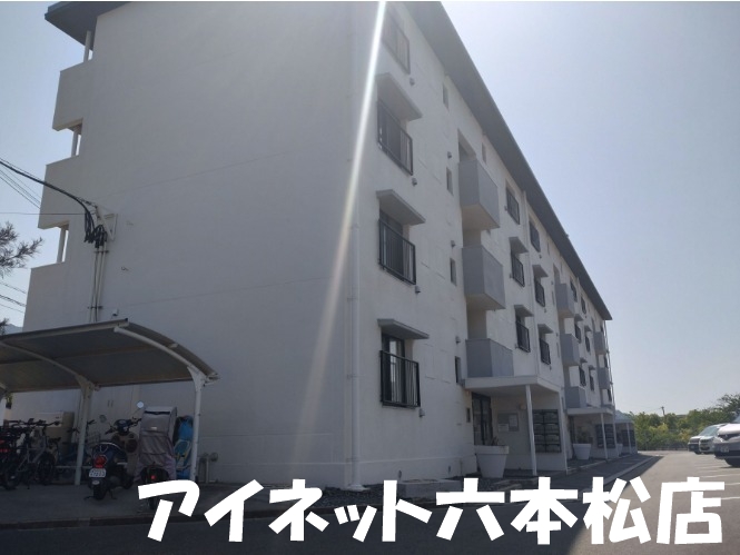建物外観　リノベーション物件です