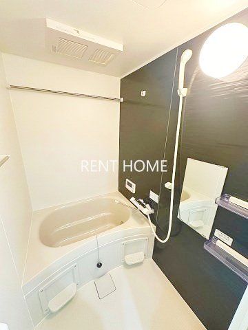 バス・シャワールーム　追い焚き・浴室乾燥機付き