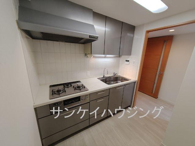 クレッセント国立ディアナプレイスのキッチン写真