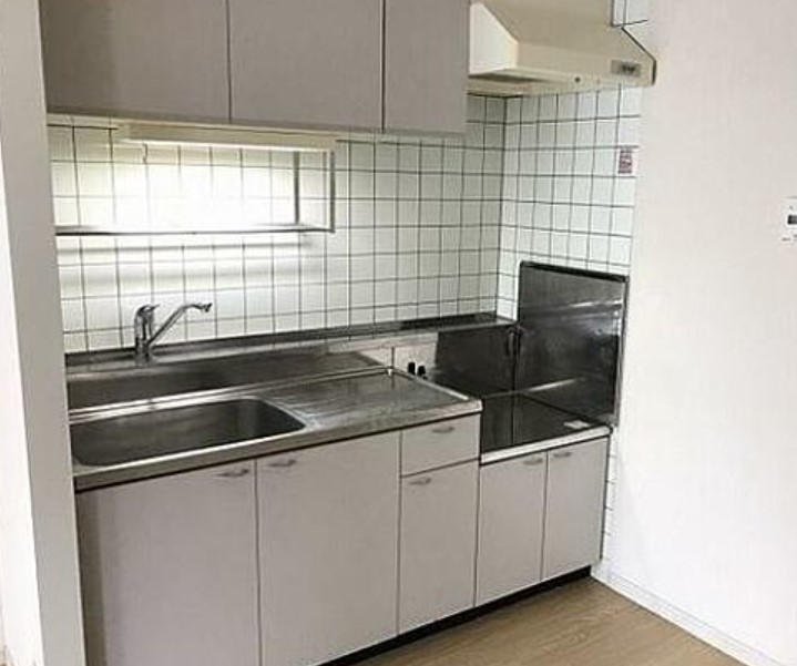 東京メトロ有楽町線 護国寺駅 徒歩5分 11階建 築26年のキッチン写真