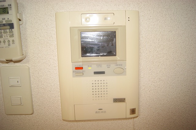 セキュリティ　モニター付インターホン