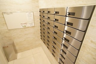 東京メトロ半蔵門線 清澄白河駅 徒歩10分 9階建 築9年の外観写真