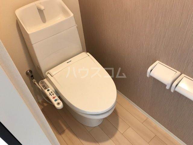 ヴァレッタIのトイレ写真