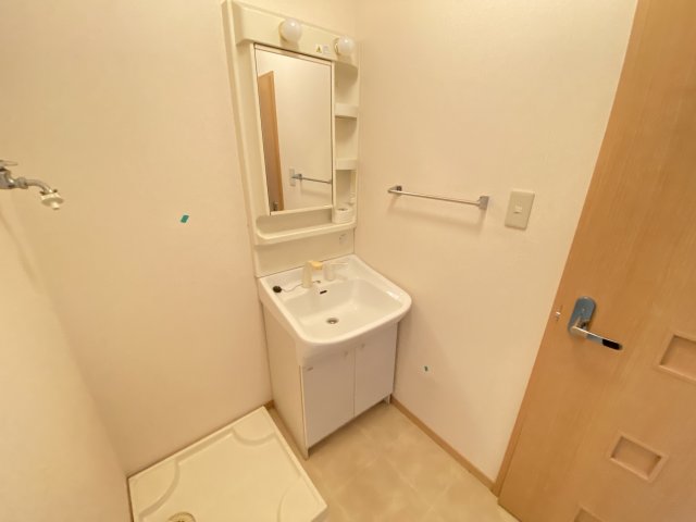 リビングタウンかじま台 Cの内装写真