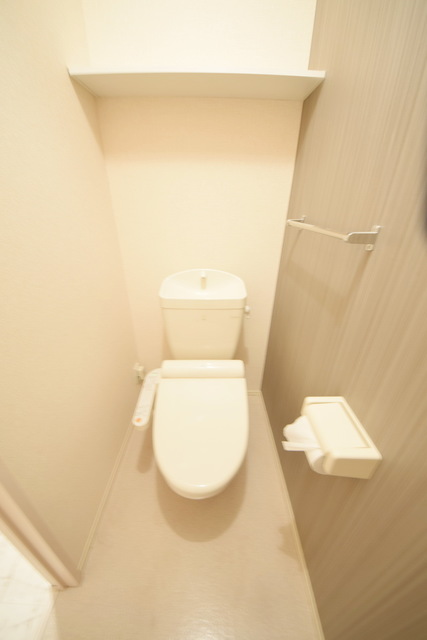 トイレ　～トイレの時間も大事なひと時～