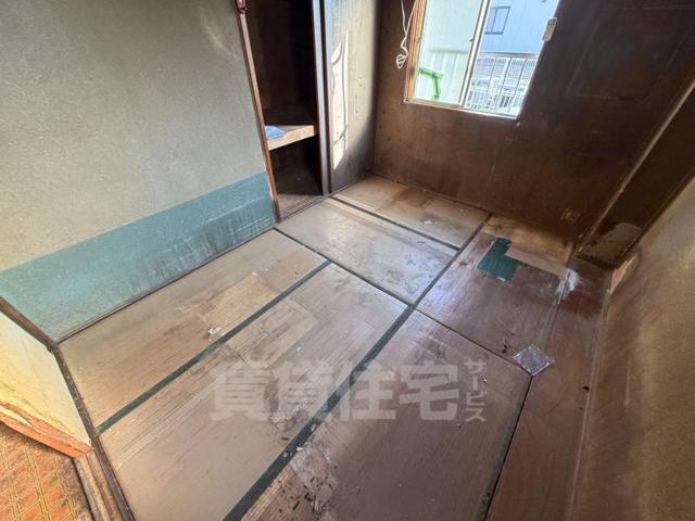 ハヤトビルの居間写真