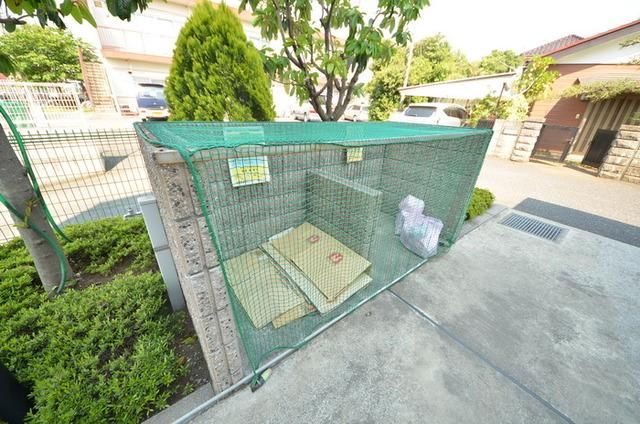 その他共有部分　☆ゴミ置き場☆