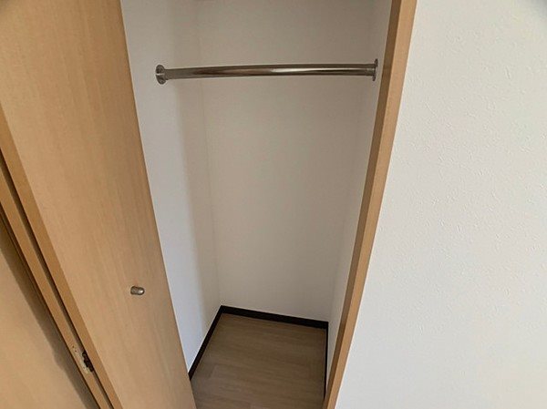 収納　※別部屋の参考写真です。