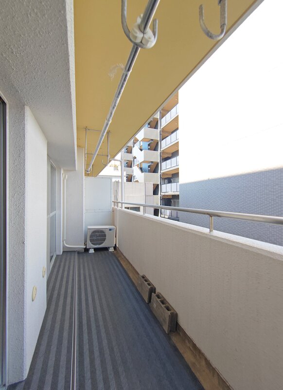 バルコニー　表町ヴィレッジハレノワ通り