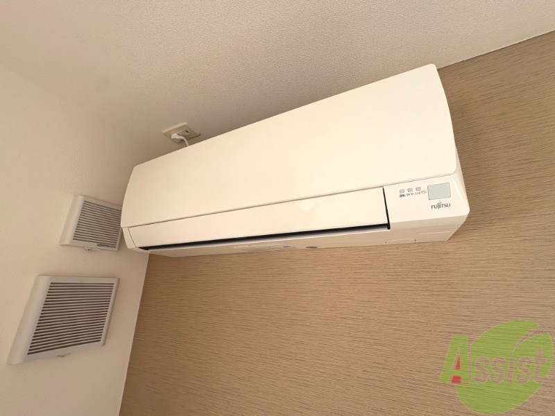 その他設備　エアコンが付いてるので春夏秋冬快適に過ごせます。