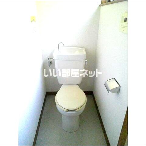 愛川町中津I貸家のトイレ写真