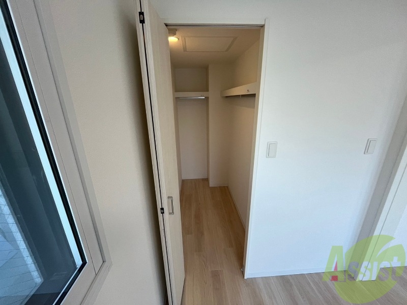 収納　寝室の収納です。部屋がすっきり片付きます。