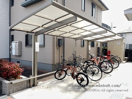 その他共有部分　屋根付き駐輪場