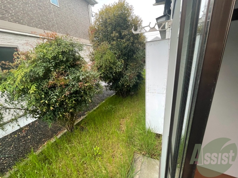 バルコニー　バルコニーはありませんが洗濯物は干せそうですよ