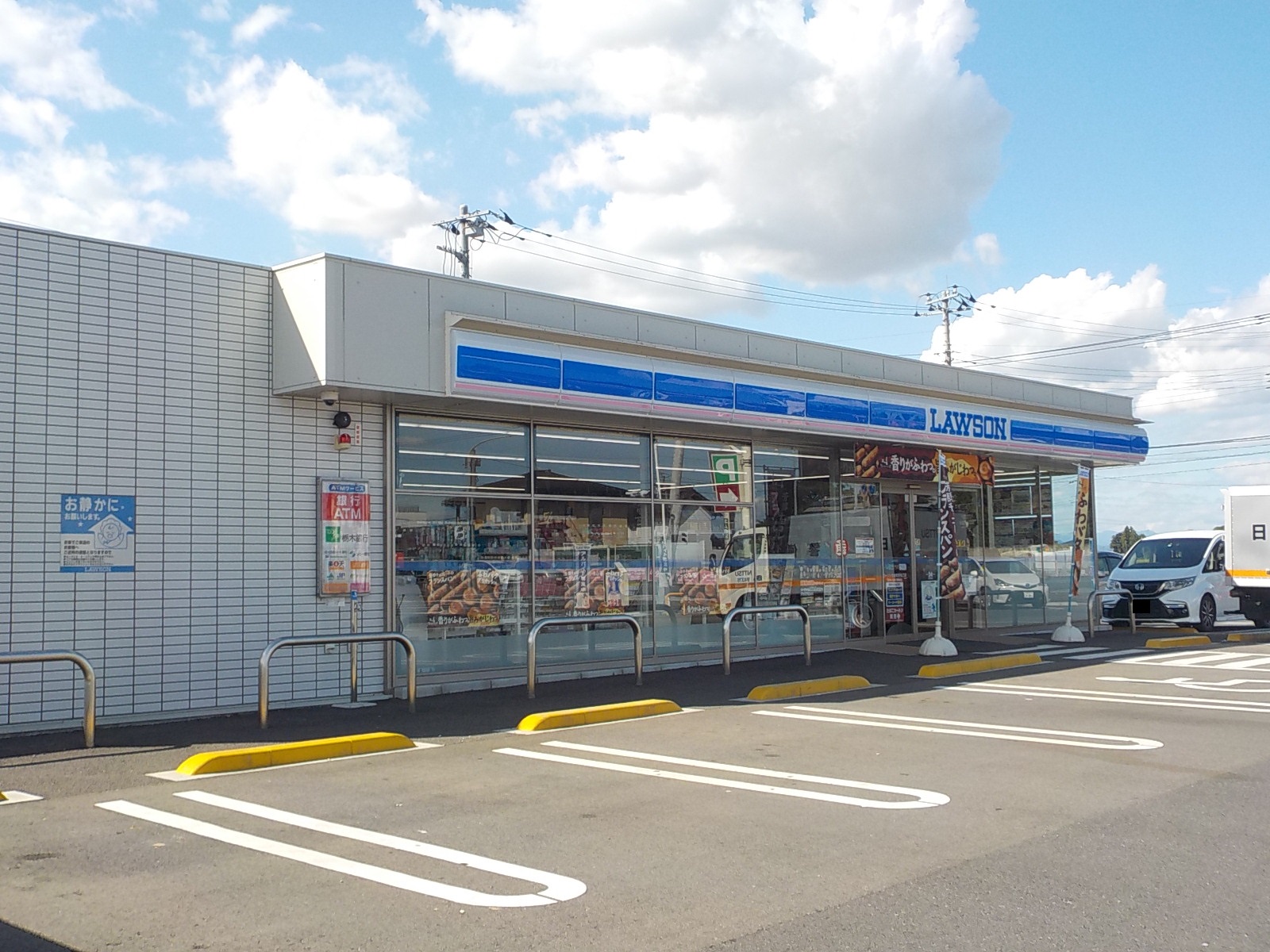 コンビニ　ローソン壬生町壬生乙店（コンビニ）まで784m