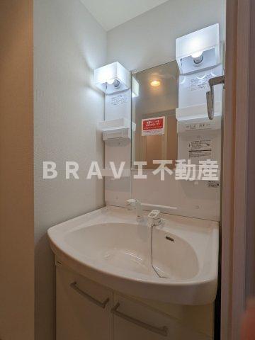 洗面設備　【ドゥーエ森ノ宮】洗面ボウルが大きく便利