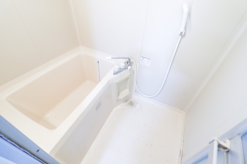 バス・シャワールーム　図面と現状が相違がある場合には現状を優先