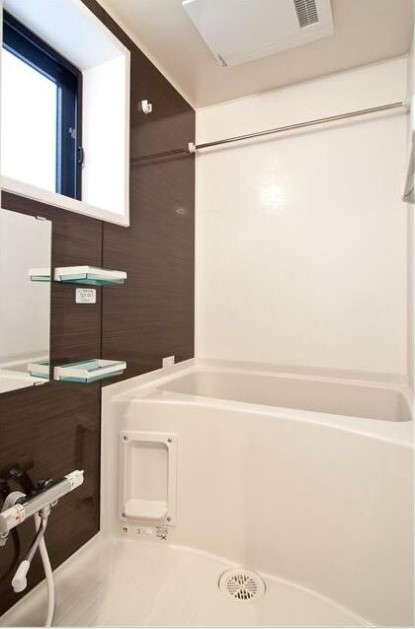 バス・シャワールーム　追い焚きと浴室乾燥付