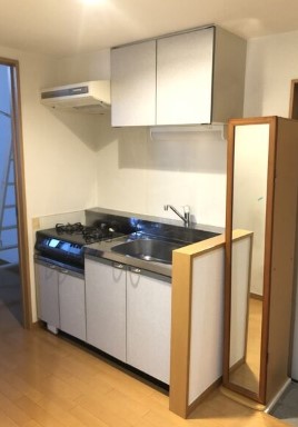 キッチン　写真は別号室です。現況優先になります。