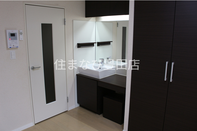 洗面設備　同型別部屋写真