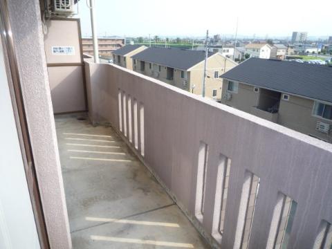 バルコニー　ベランダ