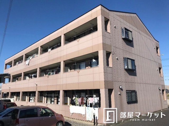 豊田市聖心町のマンションの建物外観