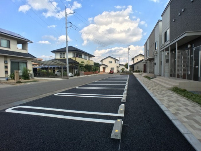 【カーサ クラシオン Ｂの駐車場】