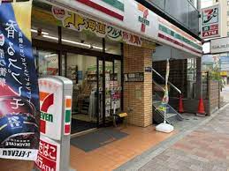 【新宿区高田馬場のマンションのコンビニ】