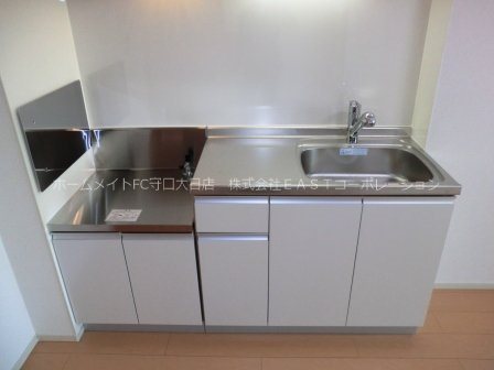 キッチン　ルナ門真南II