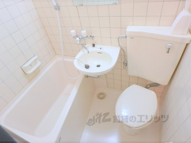 バス・シャワールーム　ユニットバス