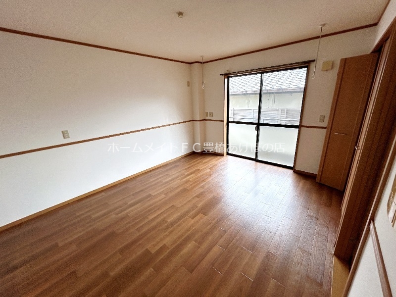 居室・リビング　同型別部屋写真