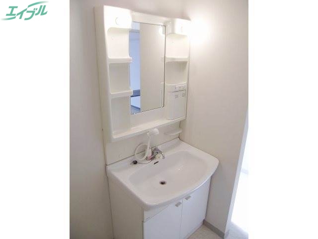 洗面設備　シャンプードレッサー